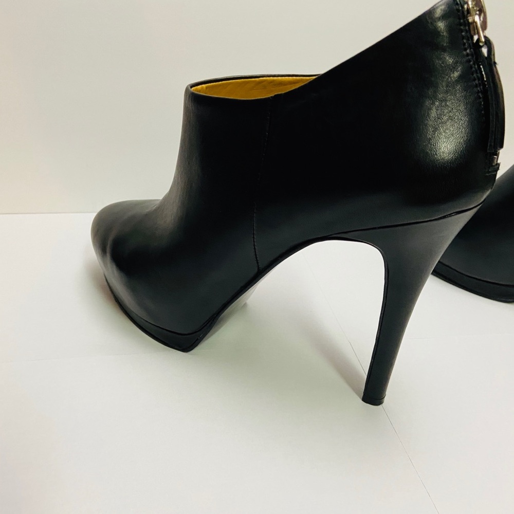 Nine West Booties - Picture 6 of 9